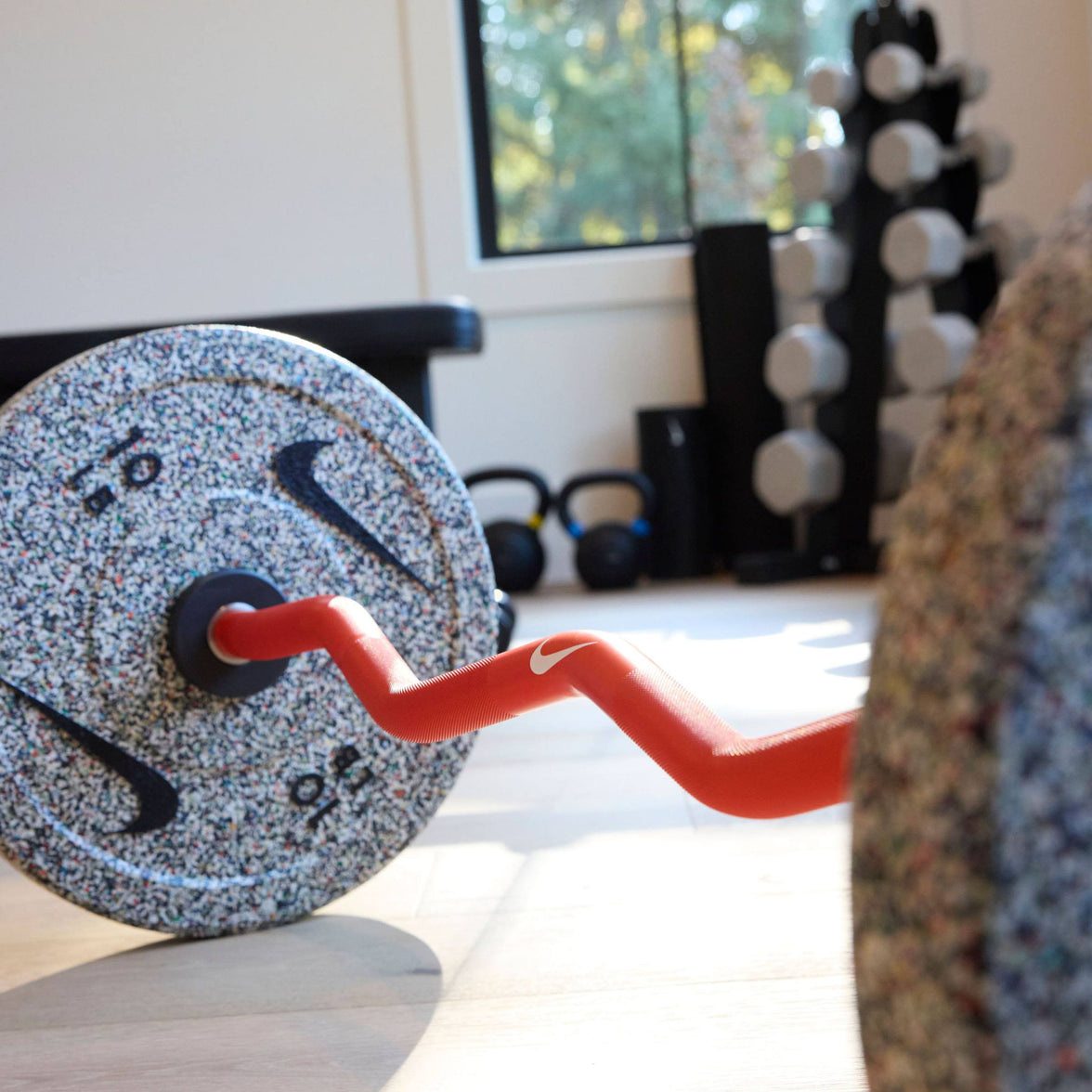 Nike Shield Curl Bar