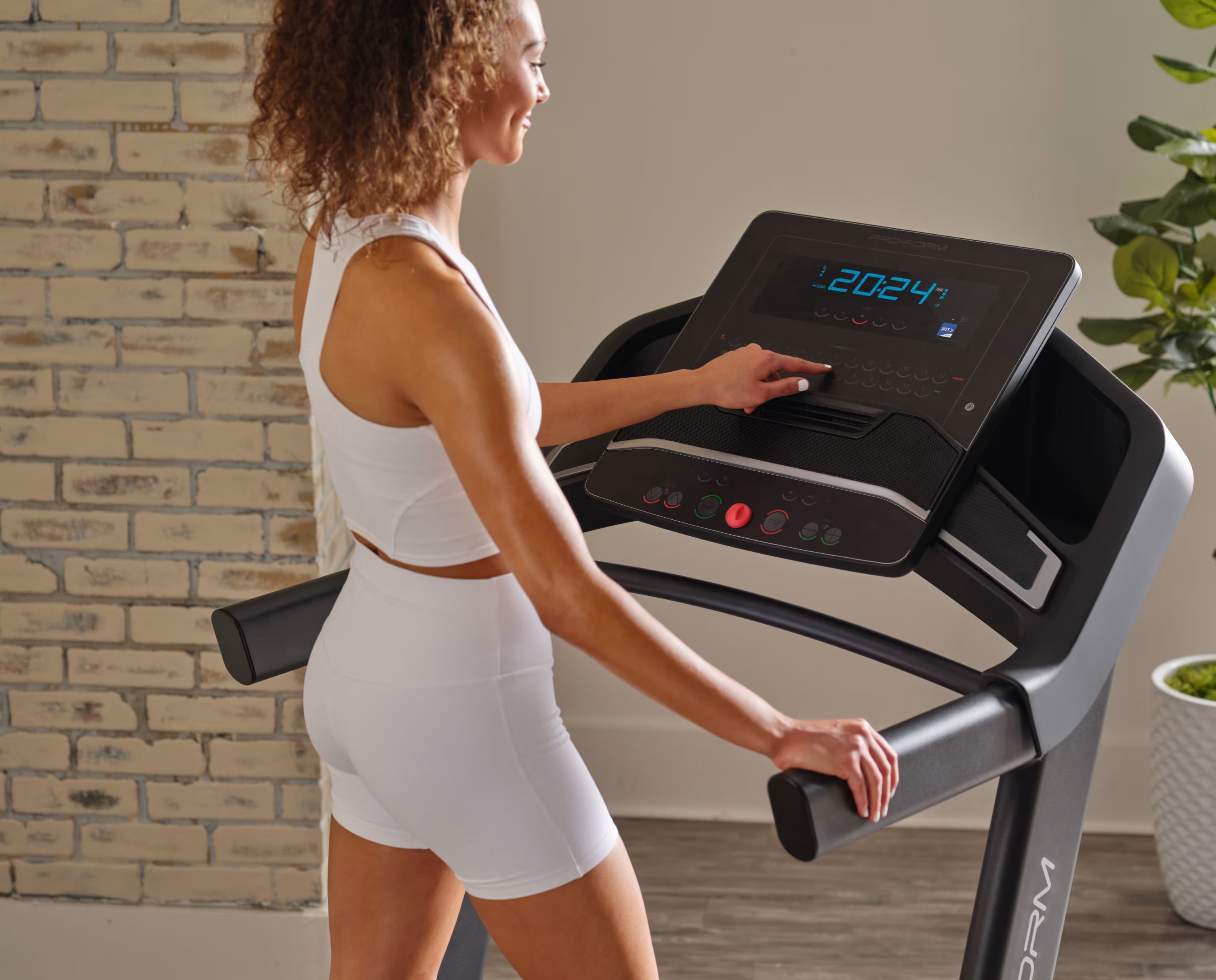 ProForm - Carbon TLX Treadmill