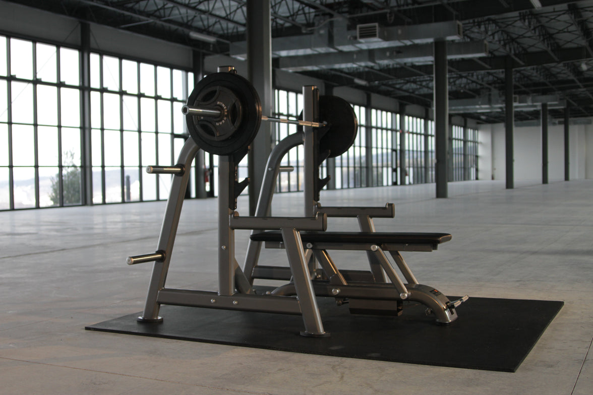 MAXX BENCH Flat Bench with Wheel Set