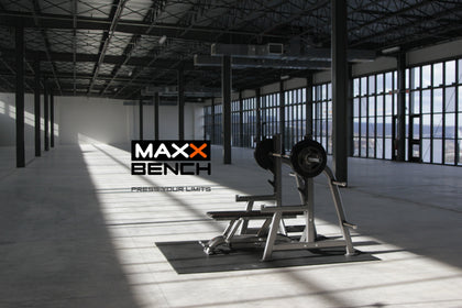 MAXX BENCH Flat Bench with Wheel Set
