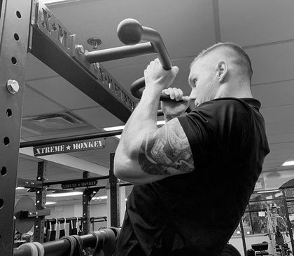 XM FITNESS Deluxe Chin Up Bar